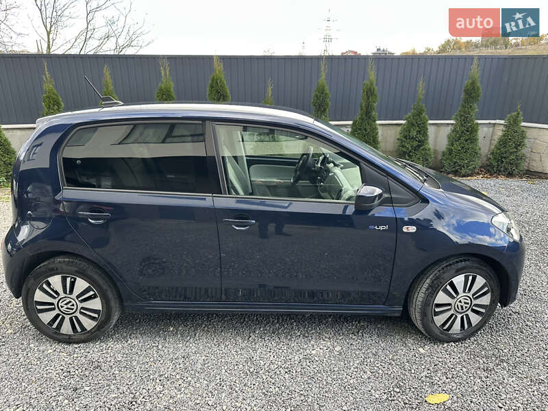 Хэтчбек Volkswagen Up 2014 в Тернополе фото 2 Хэтчбек Volkswagen Up 2014 в Тернополе