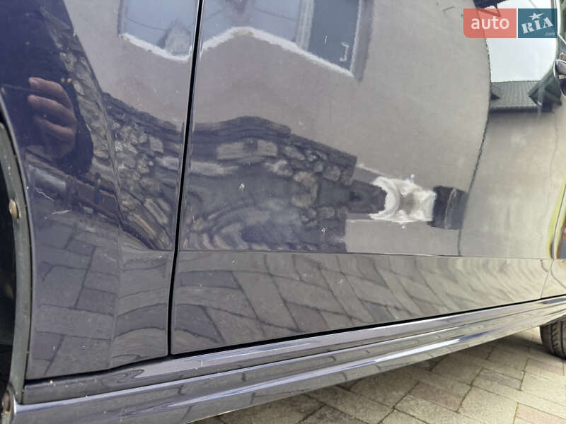 Хетчбек Volkswagen Up 2015 в Тернополі