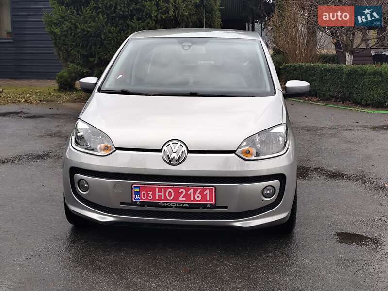 Хетчбек Volkswagen Up 2013 в Звягелі
