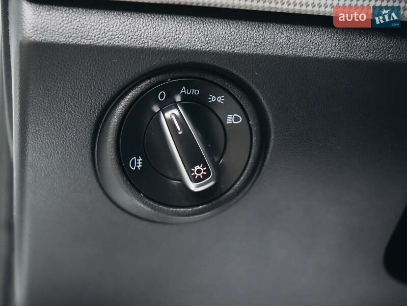 Хэтчбек Volkswagen Up 2020 в Львове