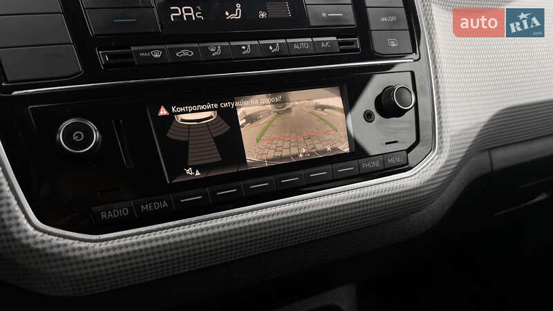 Хэтчбек Volkswagen Up 2020 в Львове