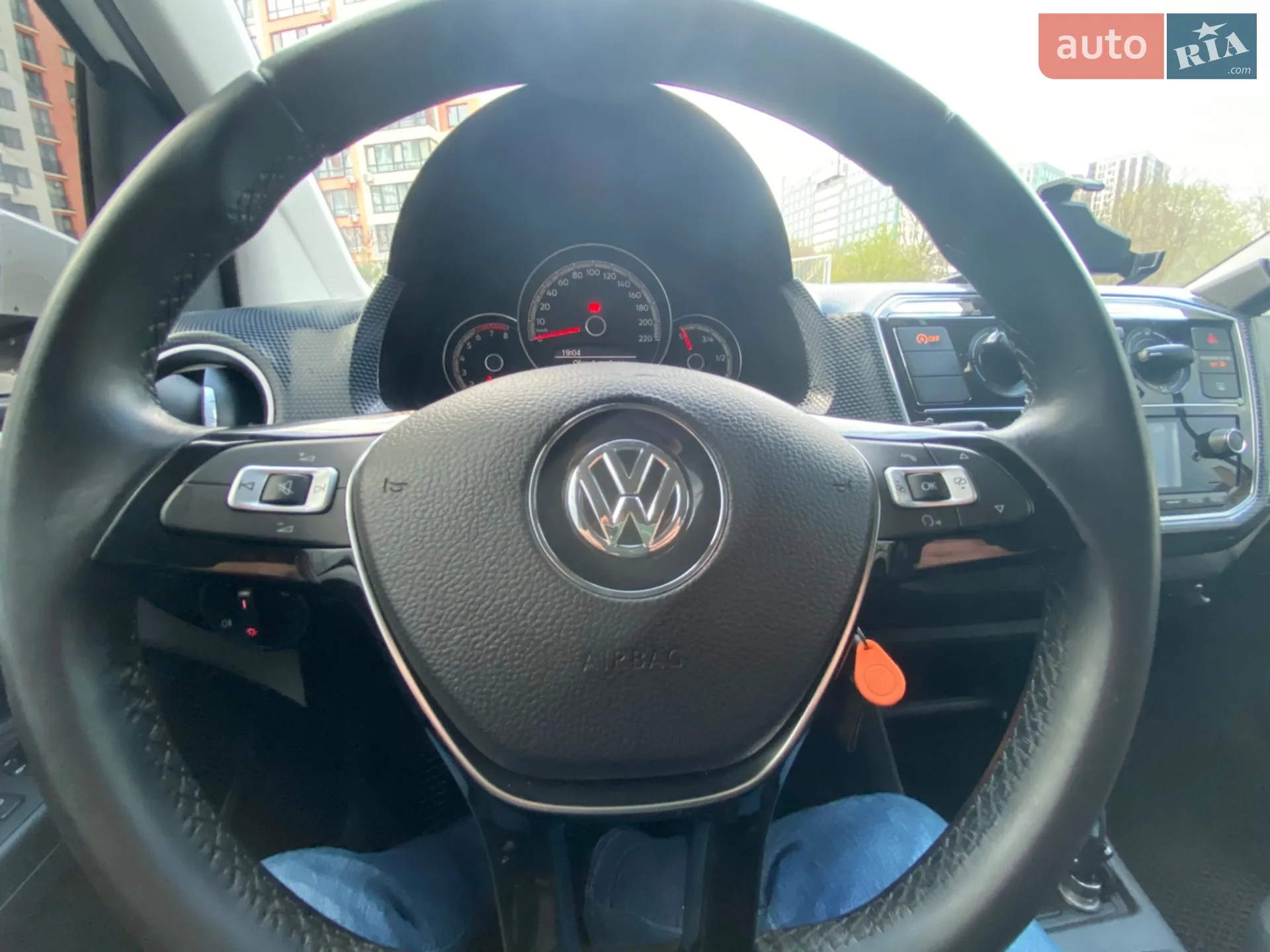 2016 Volkswagen up! - мініатюра 20
