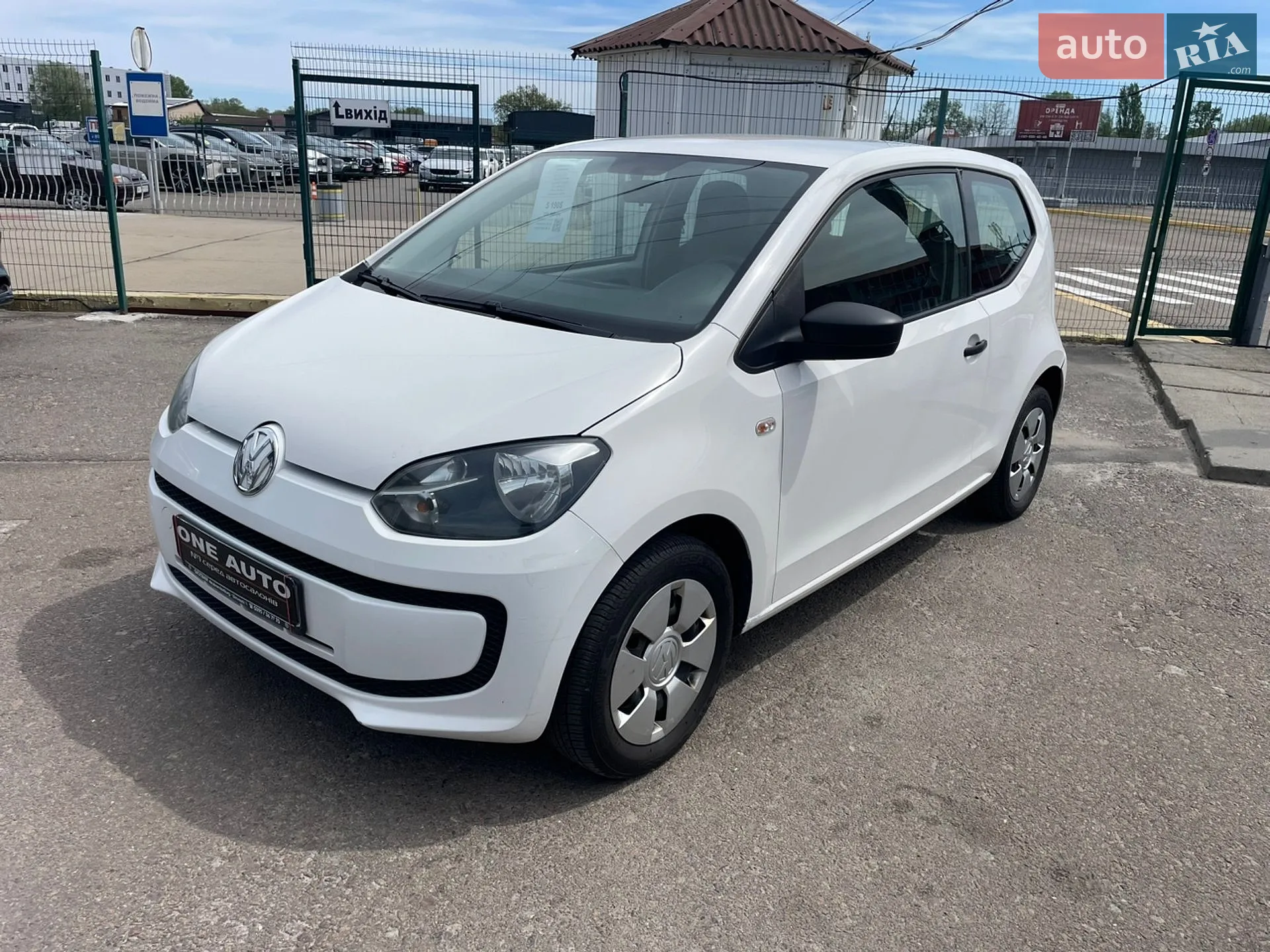 Volkswagen Up 2013
