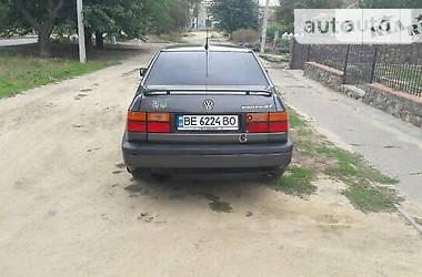 Седан Volkswagen Vento 1992 в Николаеве