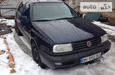 Седан Volkswagen Vento 1992 в Сумах