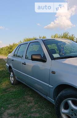 Седан Volkswagen Vento 1996 в Тернополе