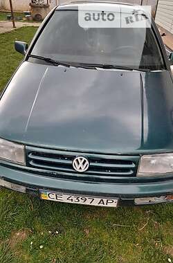 Седан Volkswagen Vento 1996 в Вижнице