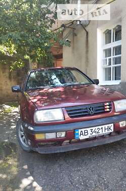 Седан Volkswagen Vento 1992 в Могилев-Подольске