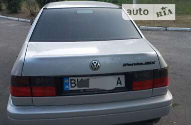 Седан Volkswagen Vento 1996 в Дубні