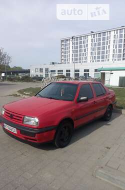 Седан Volkswagen Vento 1992 в Івано-Франківську