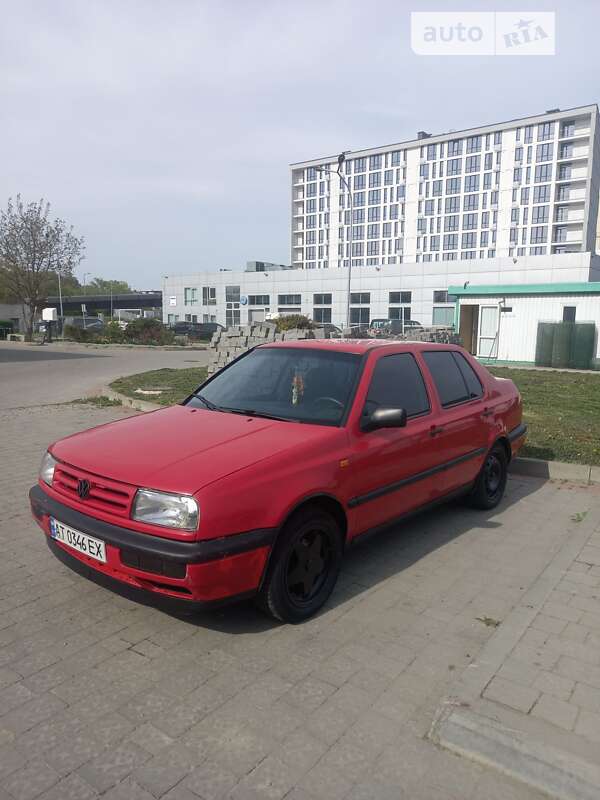 Седан Volkswagen Vento 1992 в Ивано-Франковске