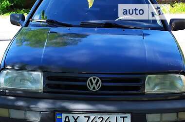Седан Volkswagen Vento 1993 в Харкові