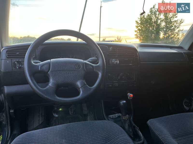 Седан Volkswagen Vento 1995 в Люботині