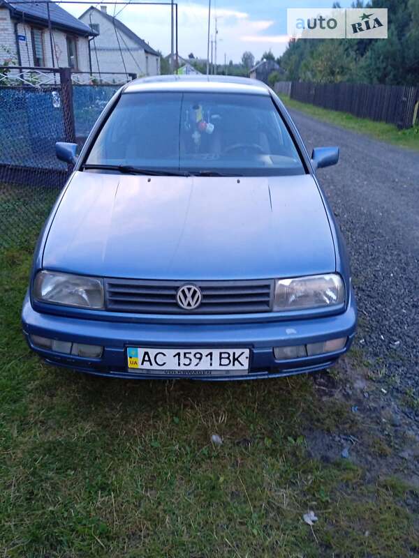 Volkswagen Vento 1993