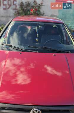 Седан Volkswagen Vento 1995 в 