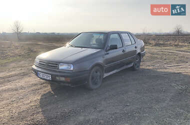 Седан Volkswagen Vento 1992 в Львові