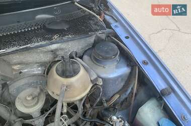 Седан Volkswagen Vento 1992 в 