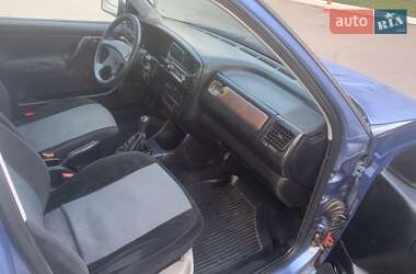Седан Volkswagen Vento 1992 в 