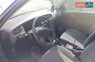 Седан Volkswagen Vento 1994 в 