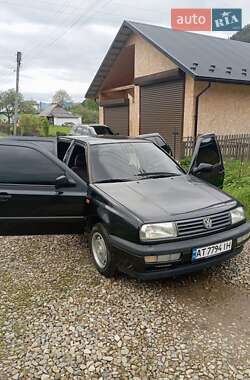 Седан Volkswagen Vento 1993 в 