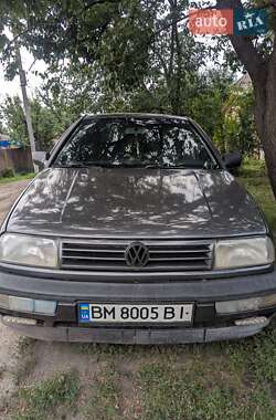 Седан Volkswagen Vento 1993 в Лебедині