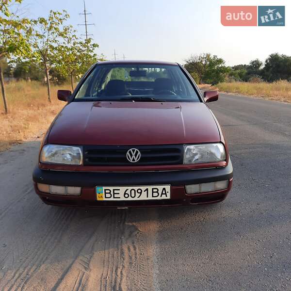 Volkswagen Vento 1993