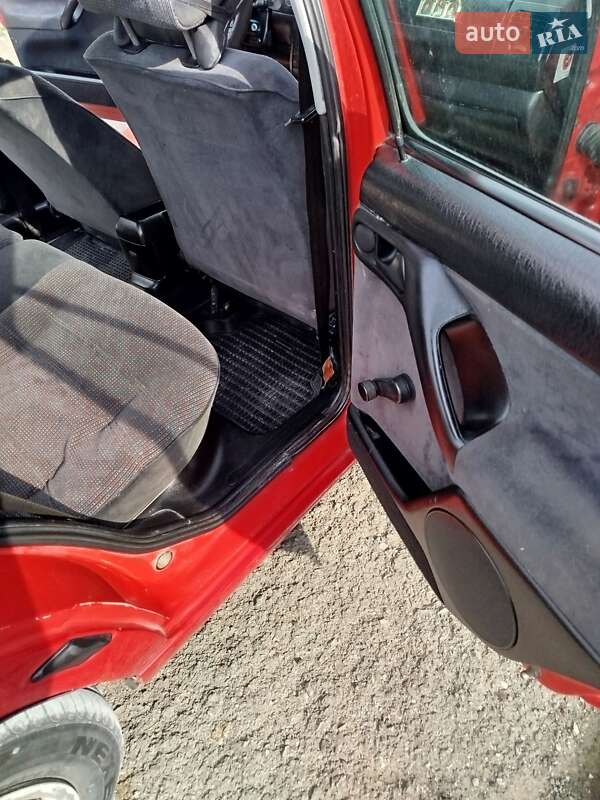 Седан Volkswagen Vento 1996 в Збаражі