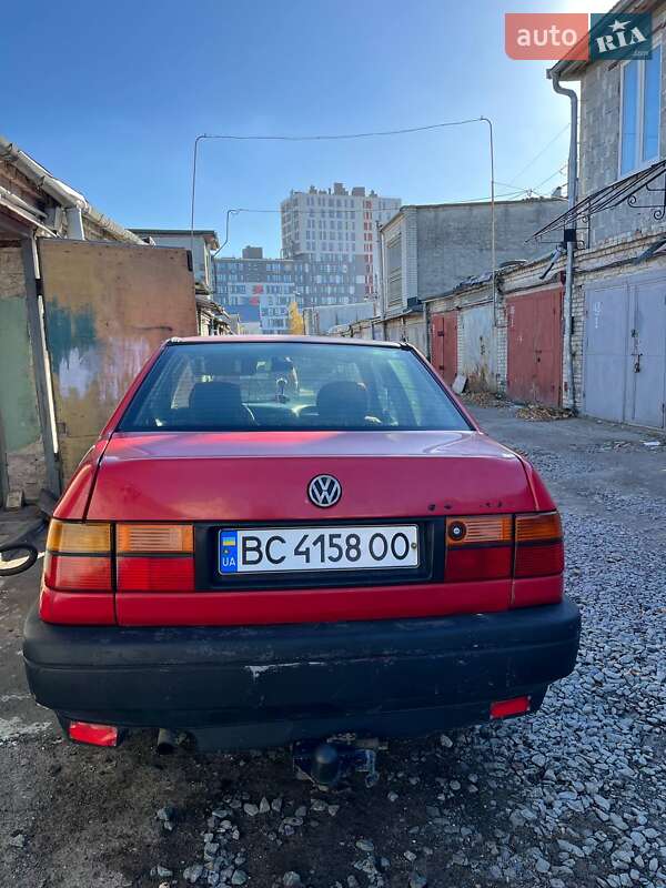 Седан Volkswagen Vento 1993 в Львове