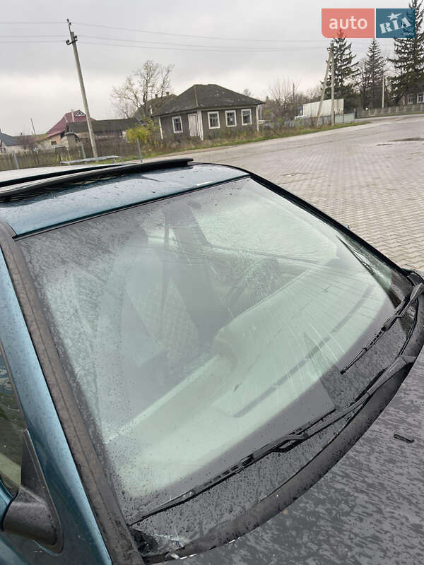 Седан Volkswagen Vento 1993 в Новоселице фото 6 Седан Volkswagen Vento 1993 в Новоселице