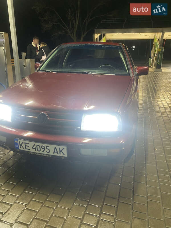 Седан Volkswagen Vento 1994 в Кропивницком