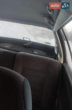 Седан Volkswagen Vento 1993 в Рівному