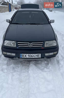 Седан Volkswagen Vento 1998 в Кам'янець-Подільському