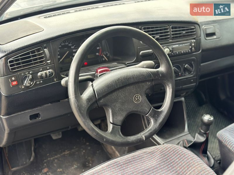 Седан Volkswagen Vento 1993 в Черновцах