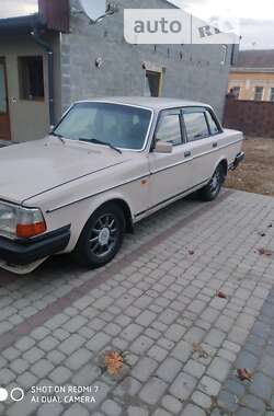 Седан Volvo 240 1984 в Харкові