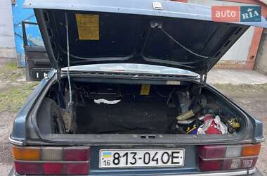 Седан Volvo 240 1987 в Одессе