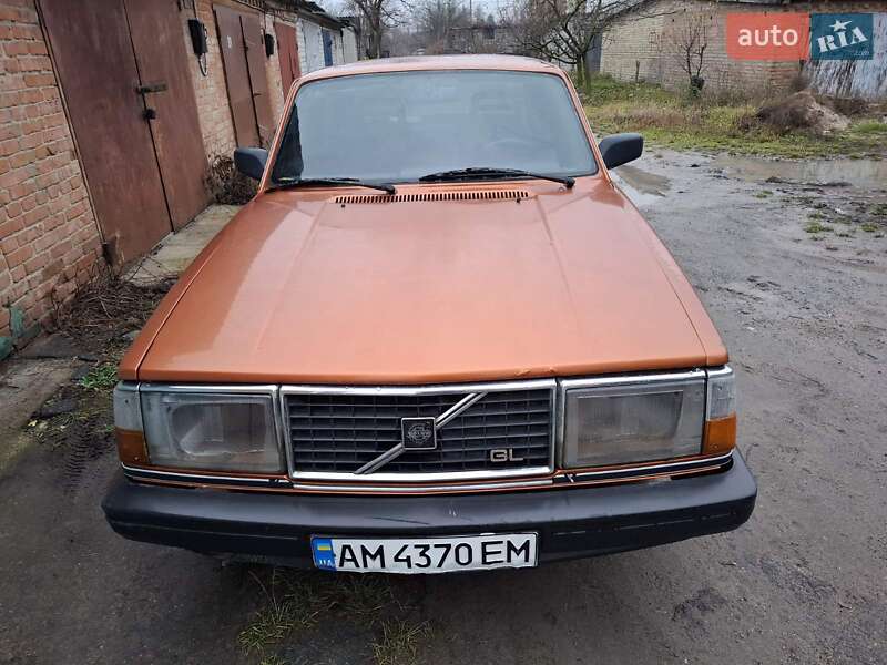 Volvo 240 1982 Volvo 240 1982