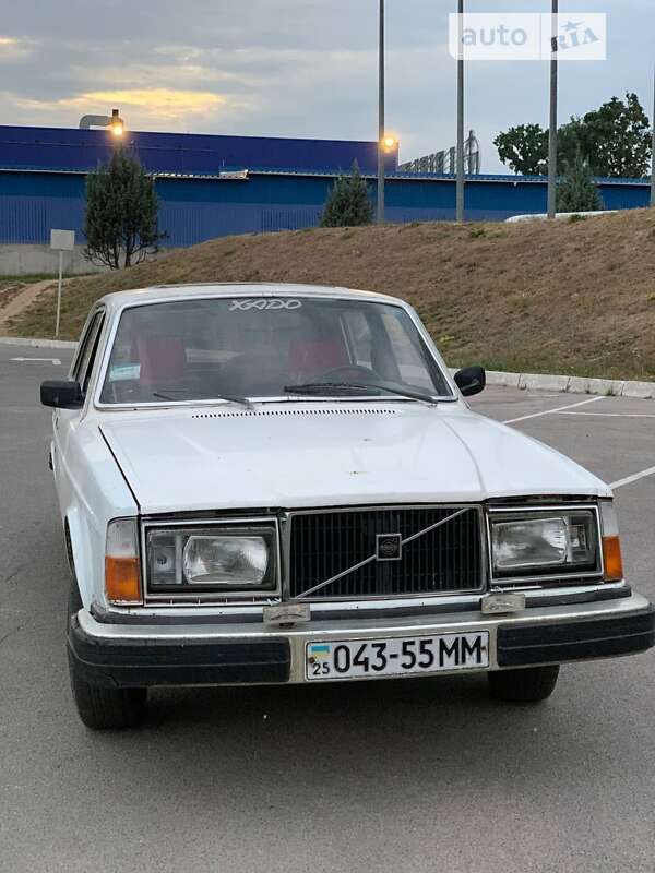 Седан Volvo 244 1978 в Виннице