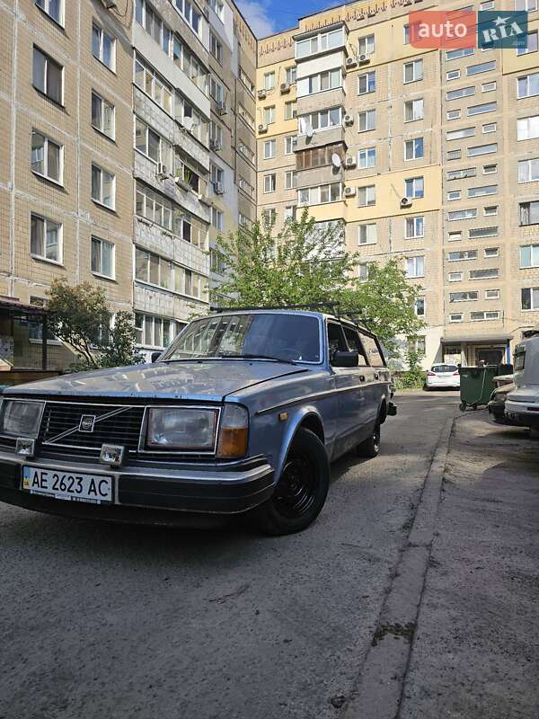 Универсал Volvo 245 1980 в Днепре