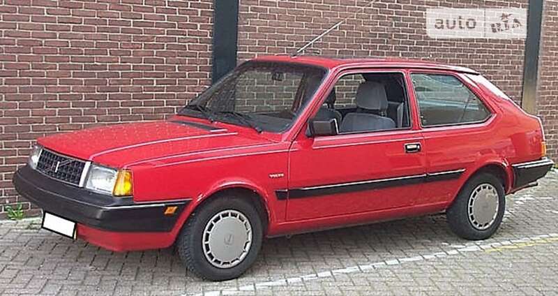 Хетчбек Volvo 340 1985 в 