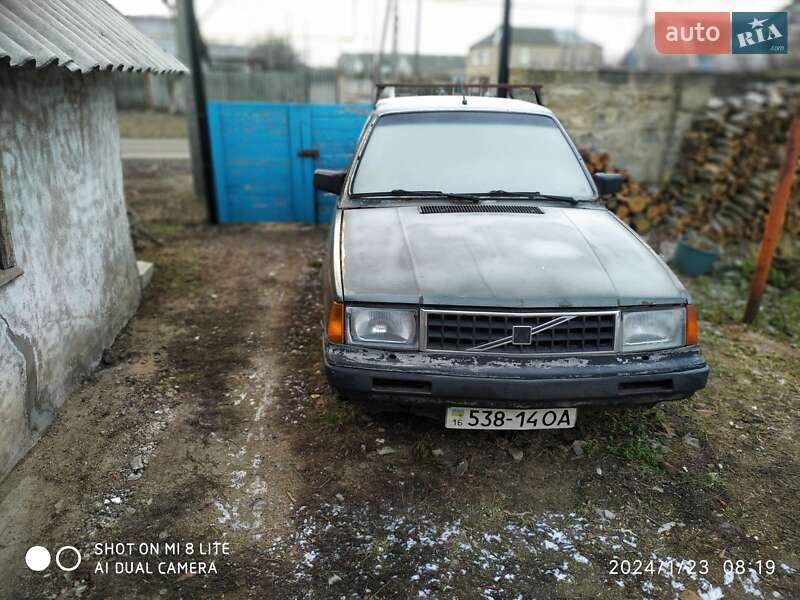 Хетчбек Volvo 340 1986 в Роздільній