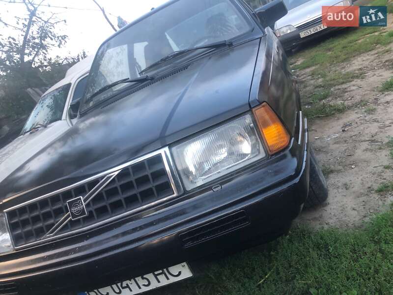 Хэтчбек Volvo 340 1988 в Мостиске фото 4 Хэтчбек Volvo 340 1988 в Мостиске