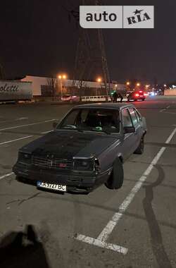 Хетчбек Volvo 360 1986 в Києві