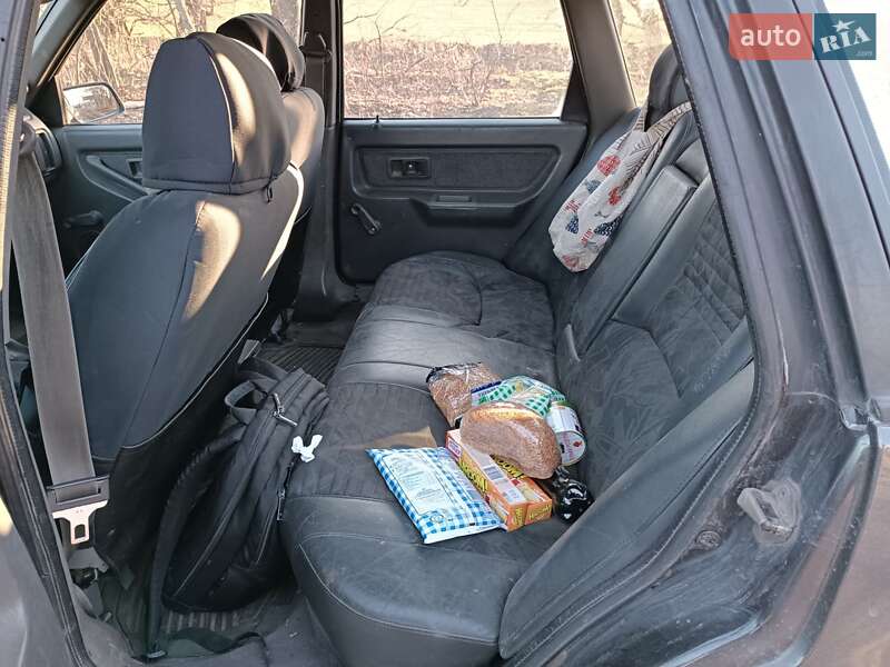 Хетчбек Volvo 440 1989 в Одесі