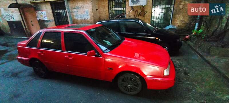 Хетчбек Volvo 440 1996 в Києві