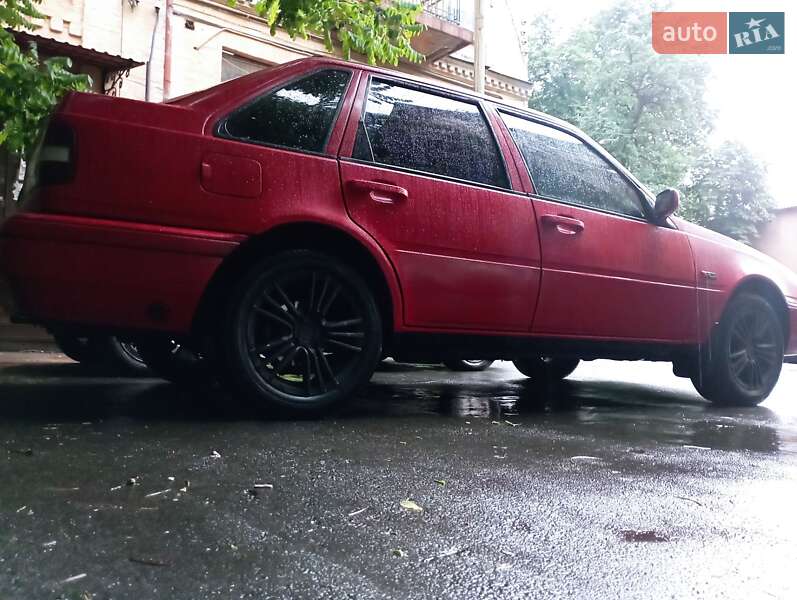 Хетчбек Volvo 440 1996 в Києві