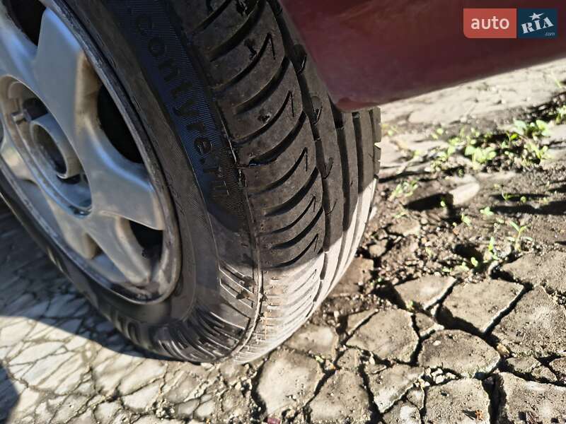 Хэтчбек Volvo 440 1994 в Днепре