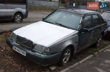 Хэтчбек Volvo 440 1992 в Киеве