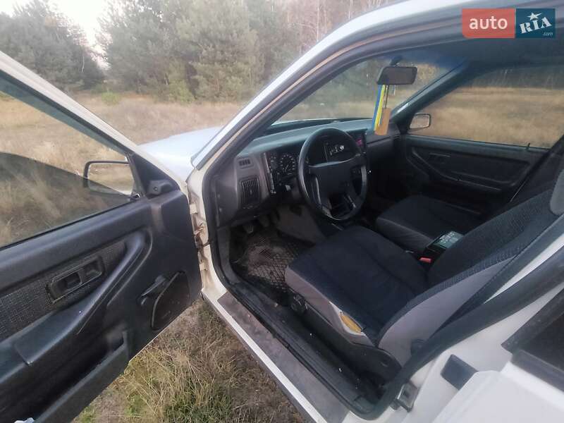 Хэтчбек Volvo 440 1992 в Камне-Каширском