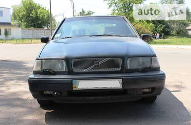 Седан Volvo 460 1995 в Киеве