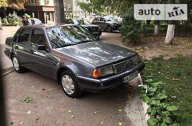 Седан Volvo 460 1992 в Киеве